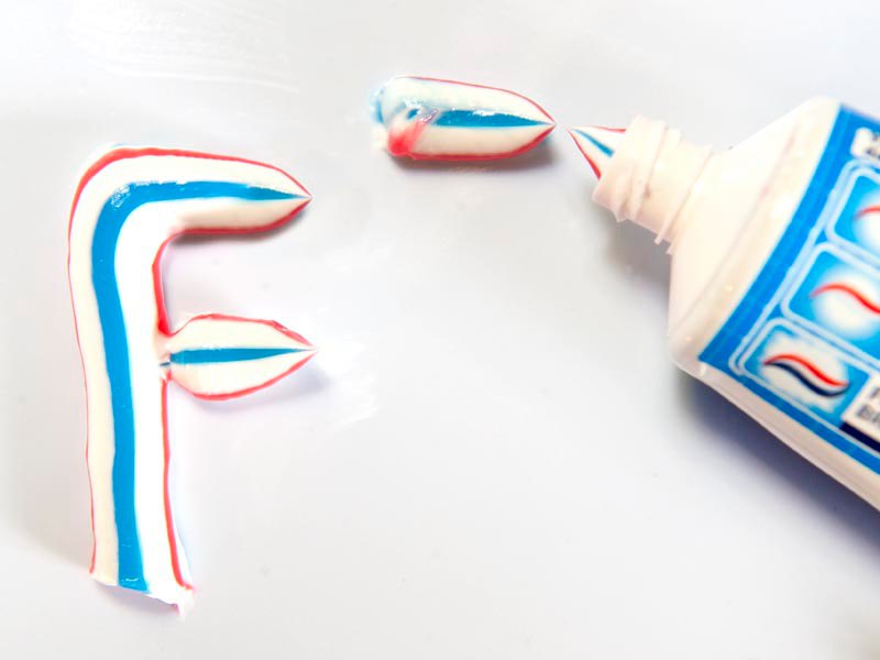dentifricio al fluoro